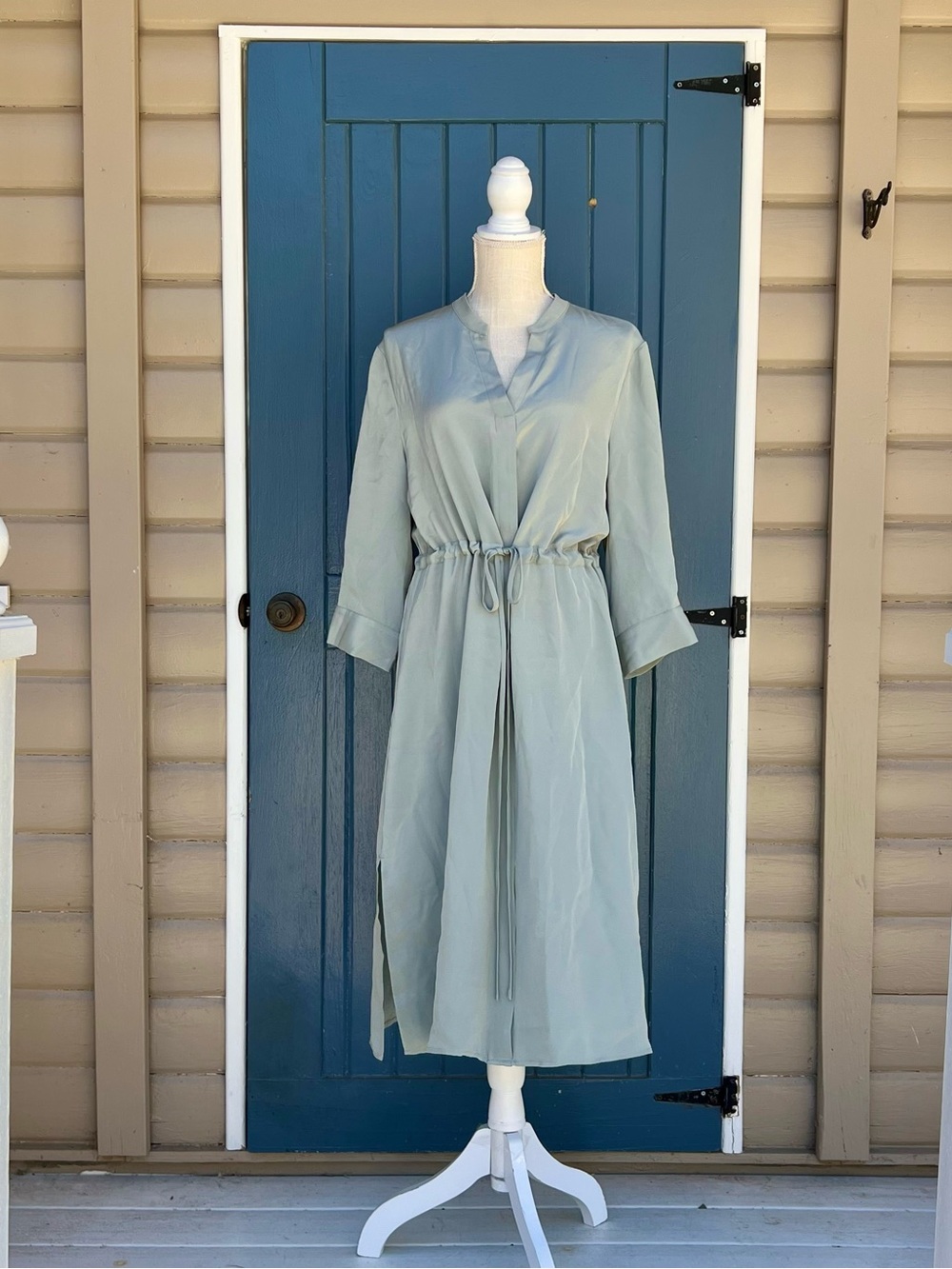 DAISYSILK 30 Momme Mulberry Silk Drawstring Midi Shirt Dress Sage Green L